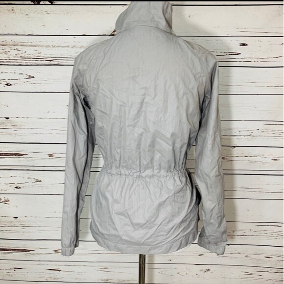 GAP Y2K Body Fit Jacket Large Gray Ruffle Pockets Windbreaker - Picture 4 of 9